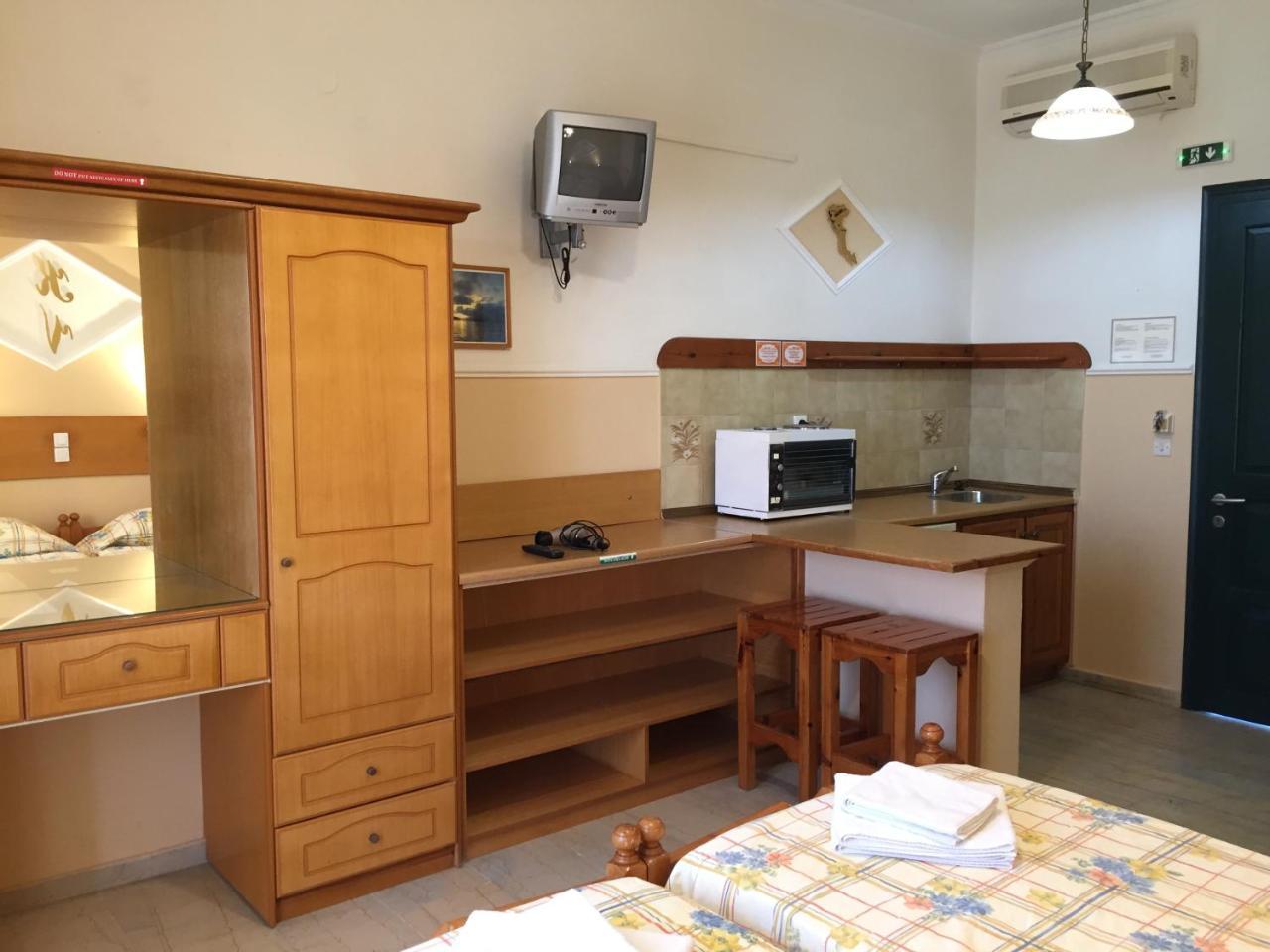 Eleni Apartments Arillas  Dış mekan fotoğraf